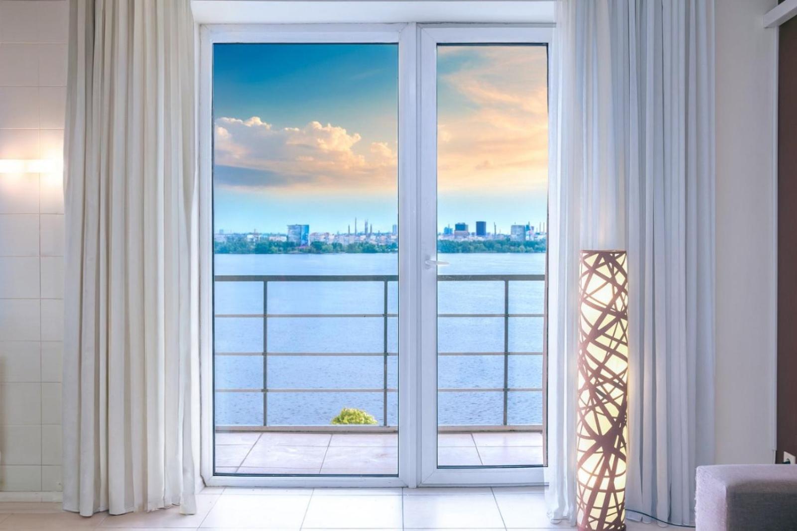 Сичеславская Набережная 39,Видовая,Центр Мост Сити Dnepropetrovsk Quarto foto